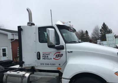 Lettrage de camion Pièces D’Auto 139