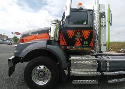 Lettrage d’un camion – Western Star