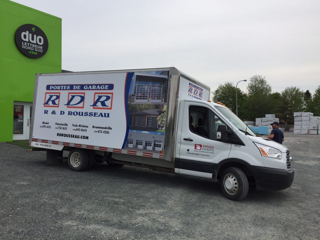 Lettrage de remorque R & D Rousseau