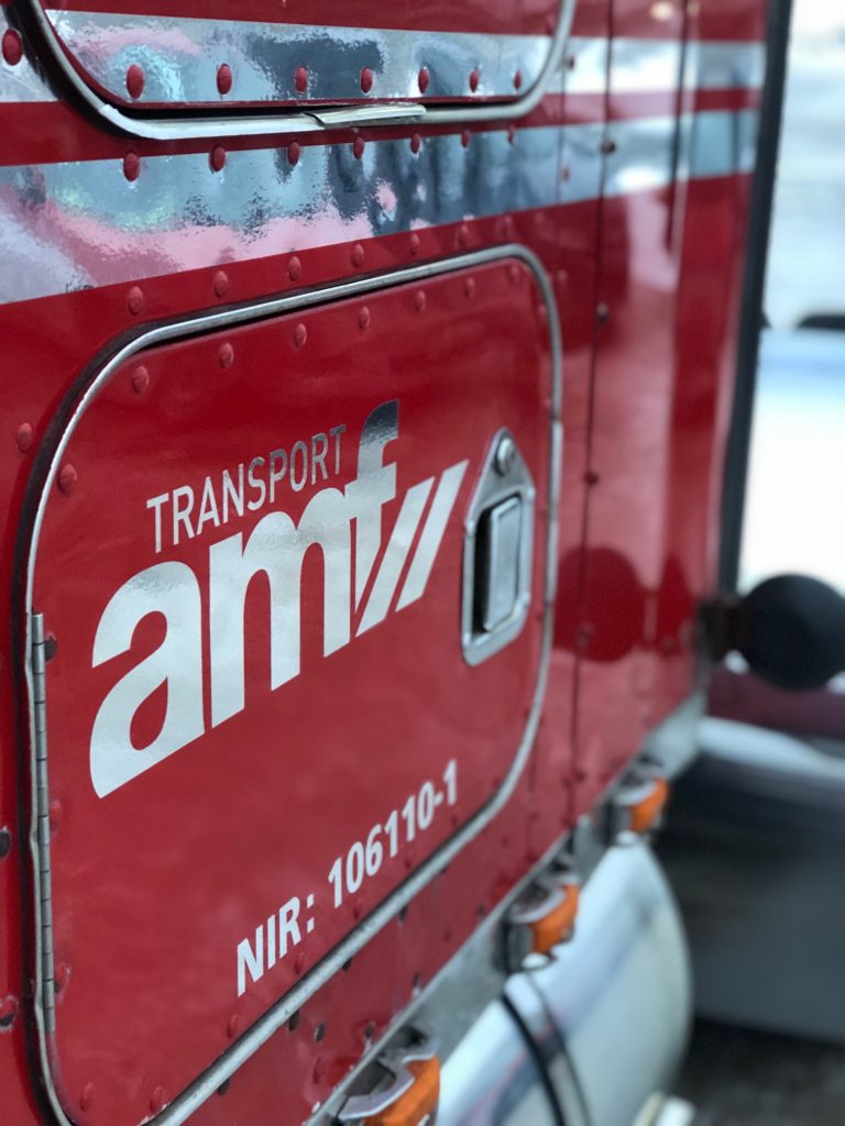 Lettrage d’un camion – Transport AMF