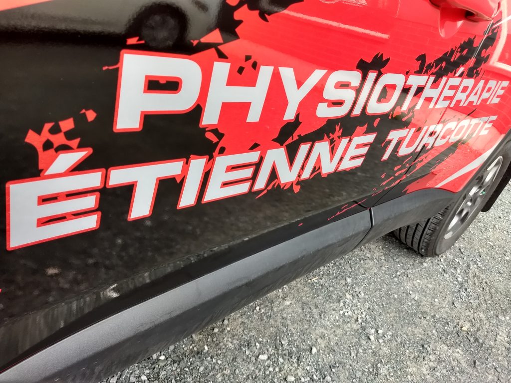 Conception et installation du lettrage – Étienne Turcotte