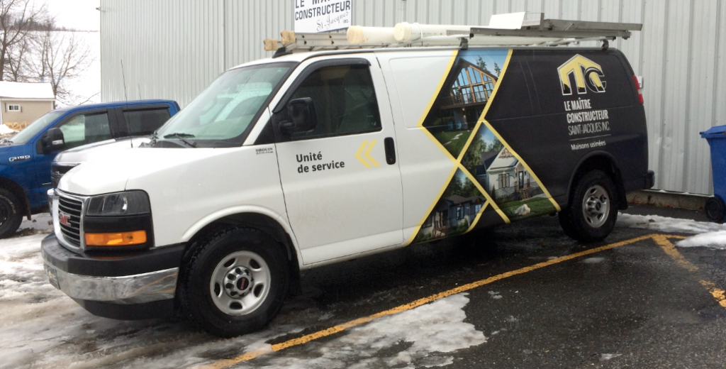 Lettrage de véhicule Maître Constructeur St-Jacques