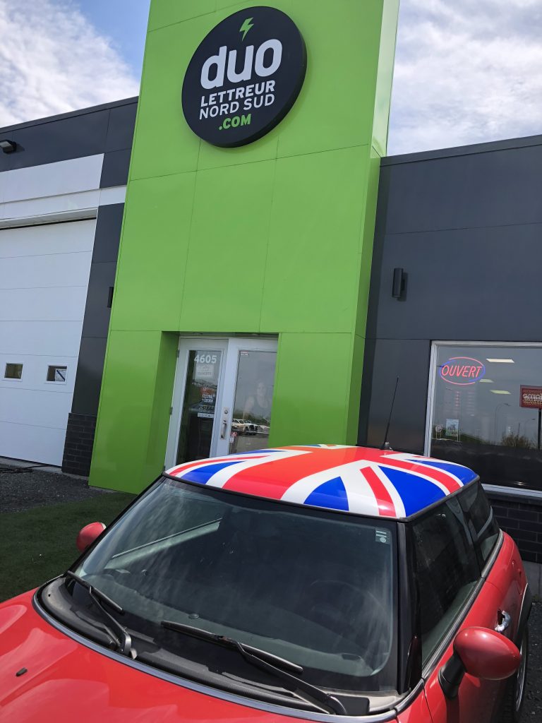 Lettrage partiel d’une MINI Cooper