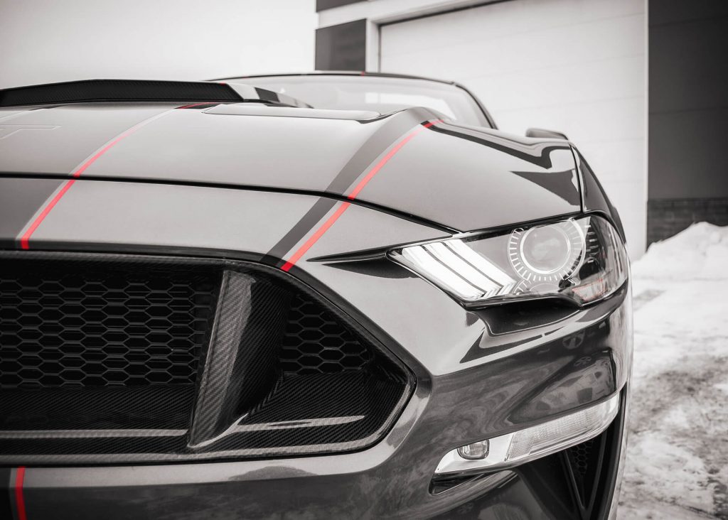 Lettrage d’une Ford Mustang GT
